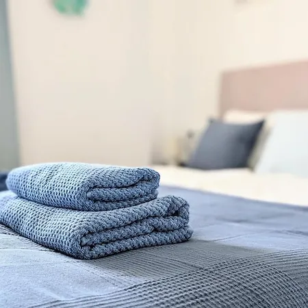Miraflores Maritimo Seaview Apartment